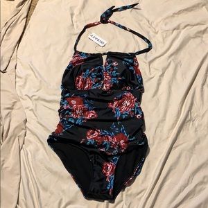 I2Crazy Tummy Control V Neck Halter Swimsuit